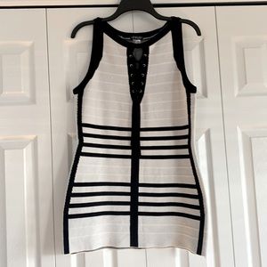 Perfect blouse for the curvy girls!